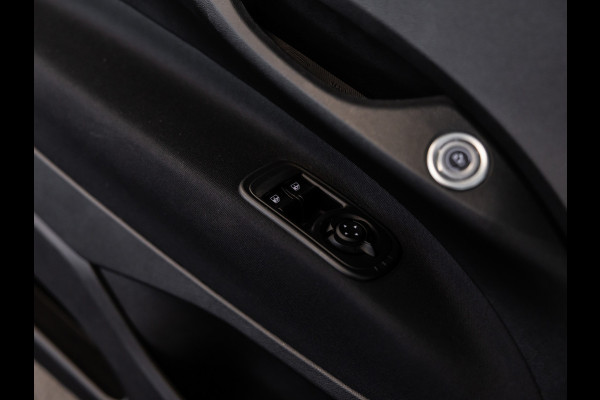 Fiat 500 Urban 24 kWh l SoH 93% l AUT.l Keyless l Virtueel cockpit l BTW auto l 1ste. eig. l Dealer onderhouden l ALS NIEUW