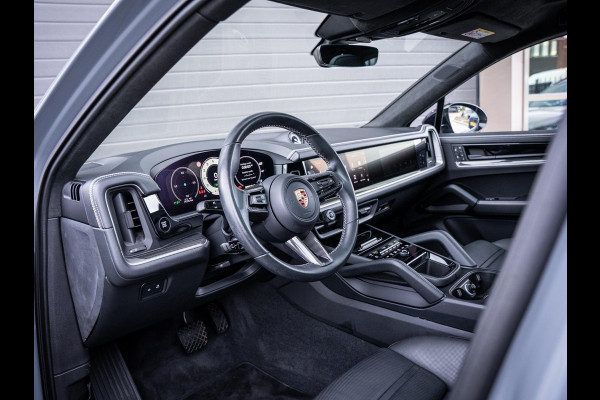 Porsche Cayenne Coupé 3.0 E-Hybrid - Sport Chrono l FULL SPEC! l 4WS l Pass Displ. l Burmester