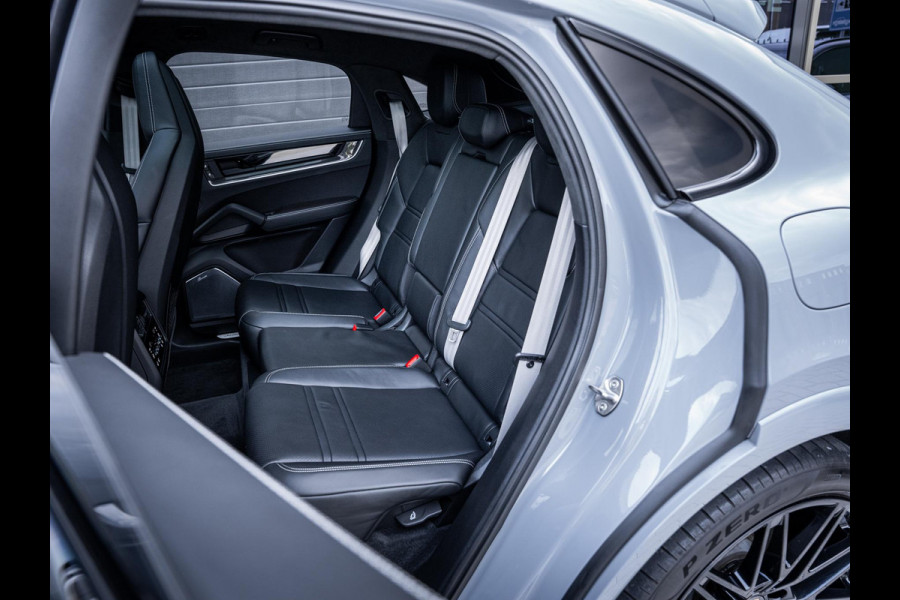 Porsche Cayenne Coupé 3.0 E-Hybrid - Sport Chrono l FULL SPEC! l 4WS l Pass Displ. l Burmester