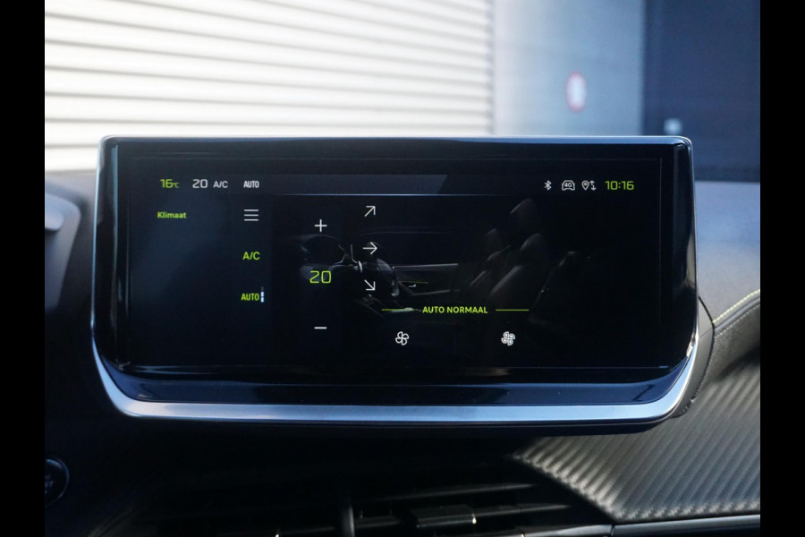 Peugeot 2008 1.2 Hybrid 145 GT Alcantara stoelen