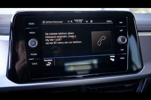 Volkswagen T-Roc 1.5 TSI Life AUTOMAAT|ACC|BEATS|CAMERA|CARPLAY|DAB|KEYLESS|STANDKACHEL|STOEL/ STUURVERWARMING