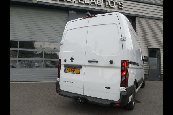 Renault Master E-Tech T35 L2H2, Extra Long Range 87 kWh, Camera, Apple Carplay, Android.