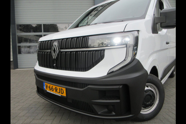 Renault Master E-Tech T35 L2H2, Extra Long Range 87 kWh, Camera, Apple Carplay, Android.
