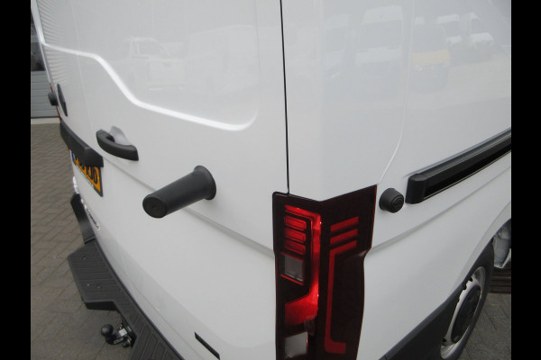 Renault Master E-Tech T35 L2H2, Extra Long Range 87 kWh, Camera, Apple Carplay, Android.