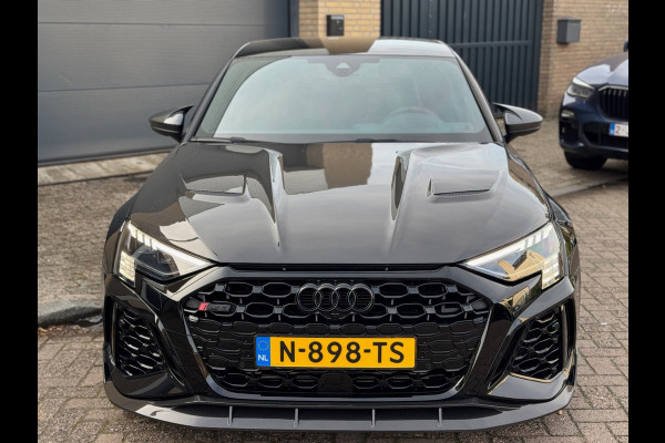Audi A3 Limousine 2.5 TFSI RS 3 quattro