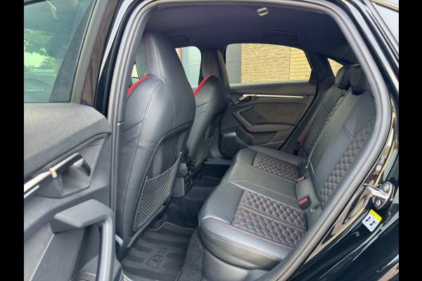 Audi A3 Limousine 2.5 TFSI RS 3 quattro