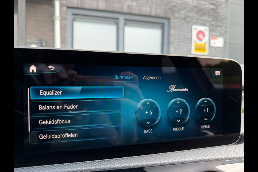 Mercedes-Benz A-Klasse 250 Premium Plus | 2E EIGENAAR | 3/6/12MND GARANTIE | LED | SFEER | BURMESTER | PANO | CRUISE | NAVI | MEMORY |