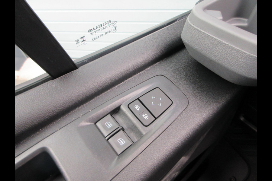 Renault Master E-Tech T35 L2H2, Extra Long Range 87 kWh, Camera, Apple Carplay, Android.