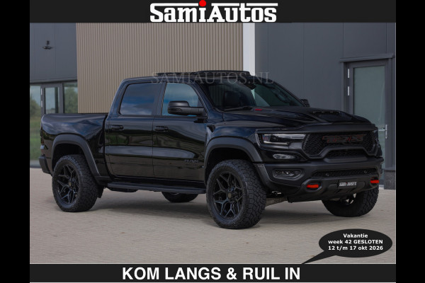 Dodge Ram TRX HELLCAT | 6.2 V8 712PK SUPERCHARGER | € 129.50 excl | RODE STIKSELS | FULLY LOADED | CARBON | CREW CAB | DUBBELE CABINE | 5 PERSOONS | De specialist in Amerikaanse pick‑ups in Nederland en Europa.