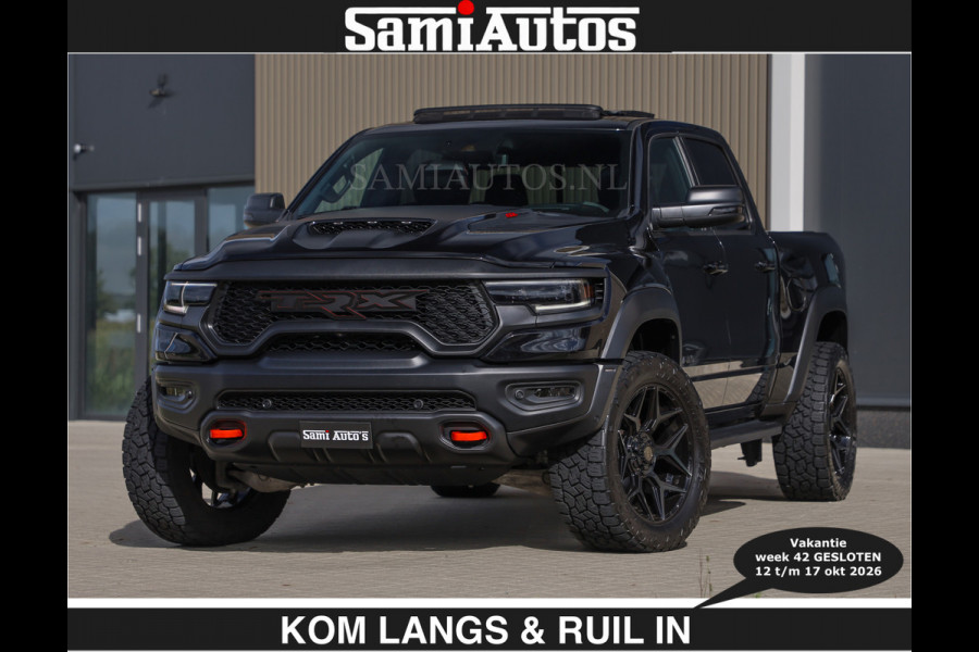 Dodge Ram TRX HELLCAT | 6.2 V8 712PK SUPERCHARGER | € 129.50 excl | RODE STIKSELS | FULLY LOADED | CARBON | CREW CAB | DUBBELE CABINE | 5 PERSOONS | De specialist in Amerikaanse pick‑ups in Nederland en Europa.