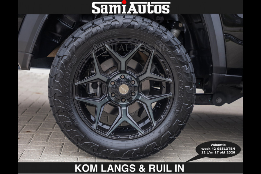 Dodge Ram TRX HELLCAT | 6.2 V8 712PK SUPERCHARGER | € 129.50 excl | RODE STIKSELS | FULLY LOADED | CARBON | CREW CAB | DUBBELE CABINE | 5 PERSOONS | De specialist in Amerikaanse pick‑ups in Nederland en Europa.