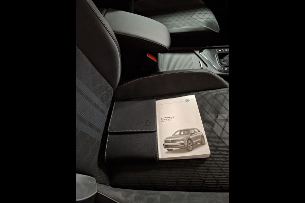 Volkswagen Tiguan 1.4 TSI eHybrid R-Line Business+ | Navi | IQ Light | Pano | Camera | Stoelverwarming |