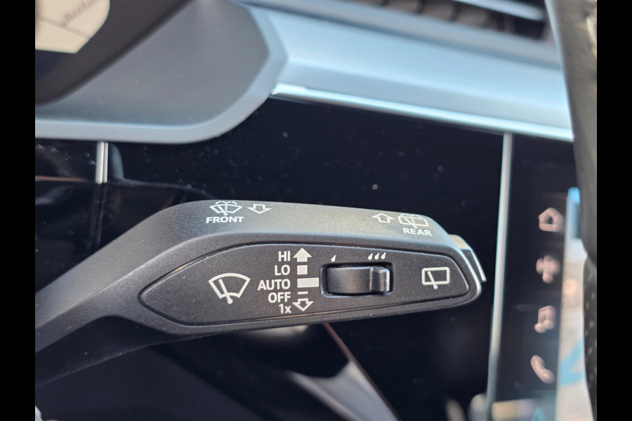 Audi e-tron 55 quattro S edition 95 kWh | TREKHAAK | 93% SOH | NAP | HUD | 360 CAMERA | ACC