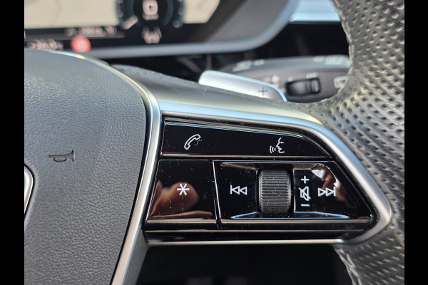Audi e-tron 55 quattro S edition 95 kWh | TREKHAAK | 93% SOH | NAP | HUD | 360 CAMERA | ACC