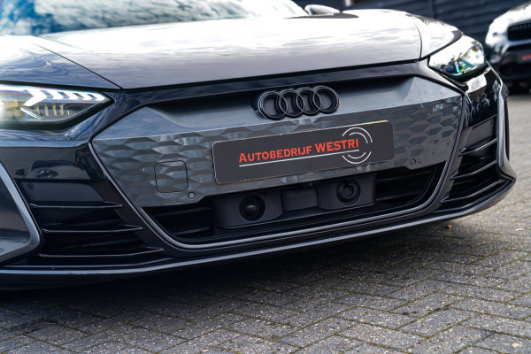 Audi e-tron GT RS 93 kWh | Carbon | B&O 3D | Massage | SOH 91% | HUD | BTW | ACC | 360cam | Stoelkoeling | DriveSelect | Sunroof |