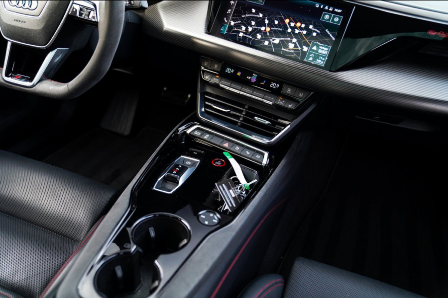 Audi e-tron GT RS 93 kWh | Carbon | B&O 3D | Massage | SOH 91% | HUD | BTW | ACC | 360cam | Stoelkoeling | DriveSelect | Sunroof |