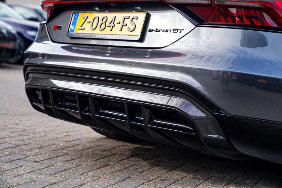 Audi e-tron GT RS 93 kWh | Carbon | B&O 3D | Massage | SOH 91% | HUD | BTW | ACC | 360cam | Stoelkoeling | DriveSelect | Sunroof |