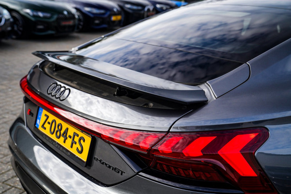 Audi e-tron GT RS 93 kWh | Carbon | B&O 3D | Massage | SOH 91% | HUD | BTW | ACC | 360cam | Stoelkoeling | DriveSelect | Sunroof |