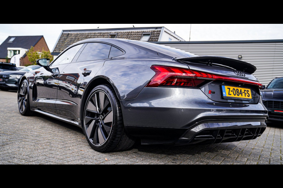 Audi e-tron GT RS 93 kWh | Carbon | B&O 3D | Massage | SOH 91% | HUD | BTW | ACC | 360cam | Stoelkoeling | DriveSelect | Sunroof |