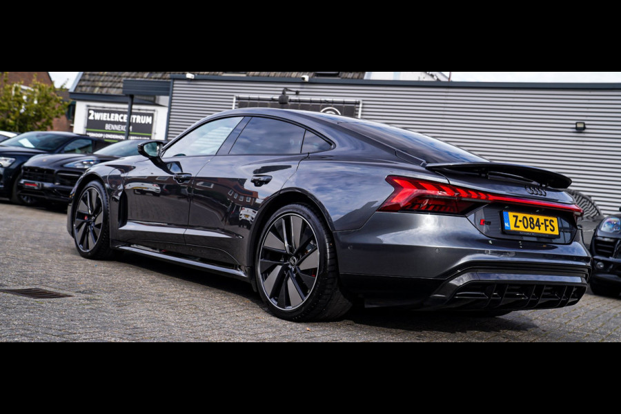 Audi e-tron GT RS 93 kWh | Carbon | B&O 3D | Massage | SOH 91% | HUD | BTW | ACC | 360cam | Stoelkoeling | DriveSelect | Sunroof |