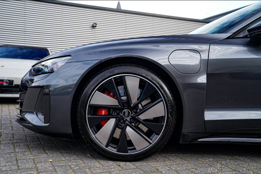 Audi e-tron GT RS 93 kWh | Carbon | B&O 3D | Massage | SOH 91% | HUD | BTW | ACC | 360cam | Stoelkoeling | DriveSelect | Sunroof |
