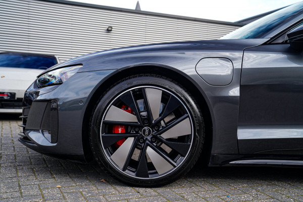 Audi e-tron GT RS 93 kWh | Carbon | B&O 3D | Massage | SOH 91% | HUD | BTW | ACC | 360cam | Stoelkoeling | DriveSelect | Sunroof |