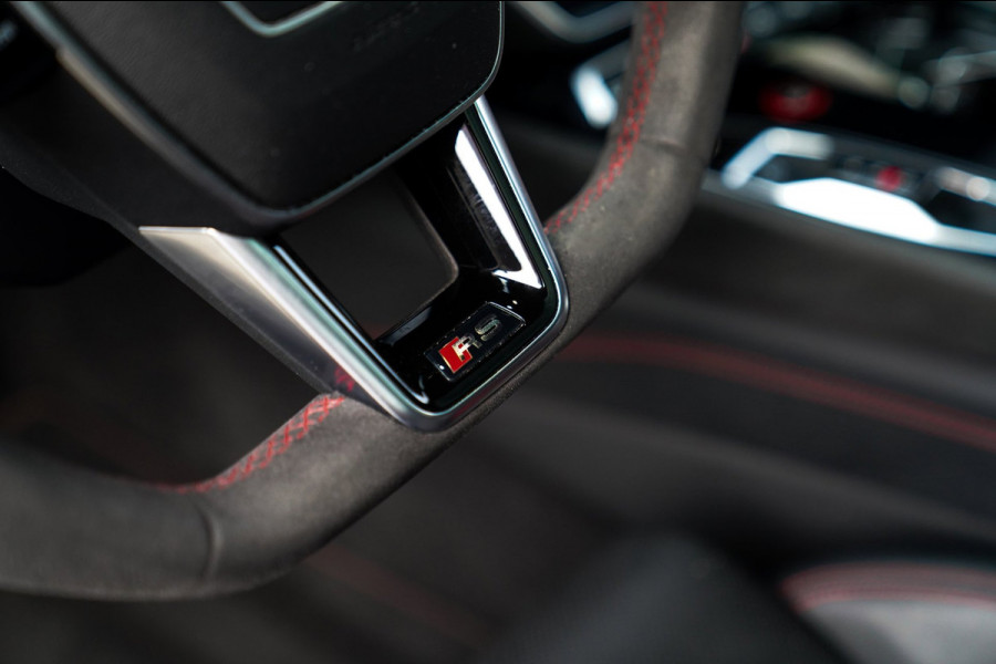 Audi e-tron GT RS 93 kWh | Carbon | B&O 3D | Massage | SOH 91% | HUD | BTW | ACC | 360cam | Stoelkoeling | DriveSelect | Sunroof |