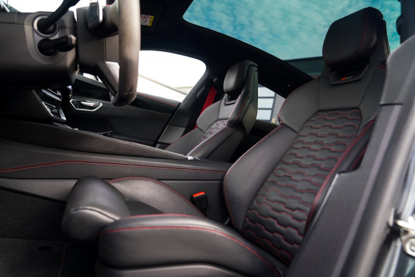 Audi e-tron GT RS 93 kWh | Carbon | B&O 3D | Massage | SOH 91% | HUD | BTW | ACC | 360cam | Stoelkoeling | DriveSelect | Sunroof |