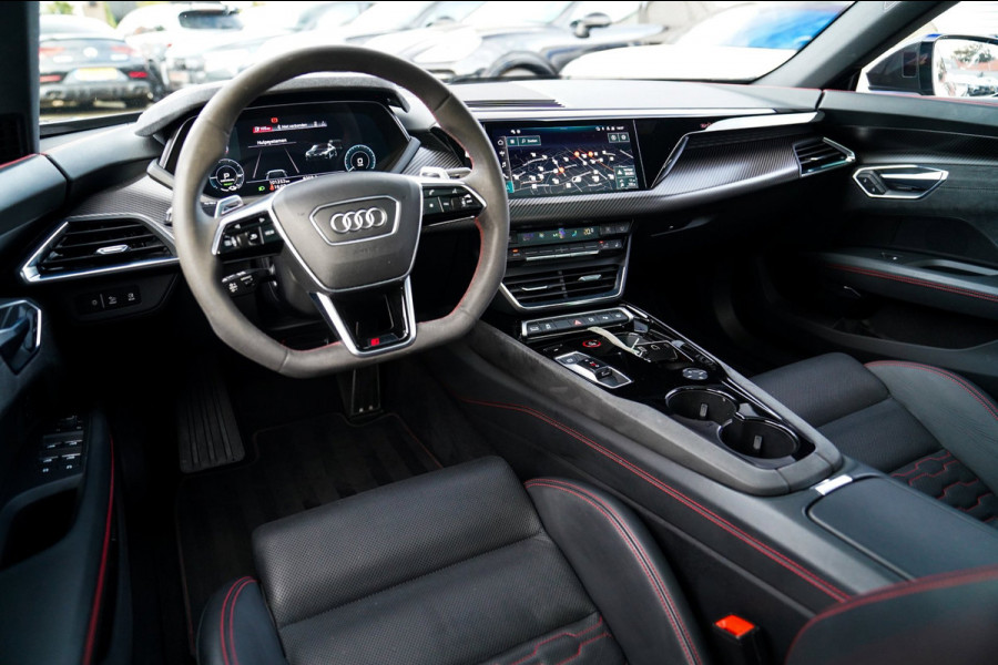 Audi e-tron GT RS 93 kWh | Carbon | B&O 3D | Massage | SOH 91% | HUD | BTW | ACC | 360cam | Stoelkoeling | DriveSelect | Sunroof |