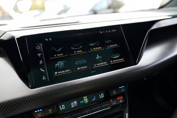 Audi e-tron GT RS 93 kWh | Carbon | B&O 3D | Massage | SOH 91% | HUD | BTW | ACC | 360cam | Stoelkoeling | DriveSelect | Sunroof |