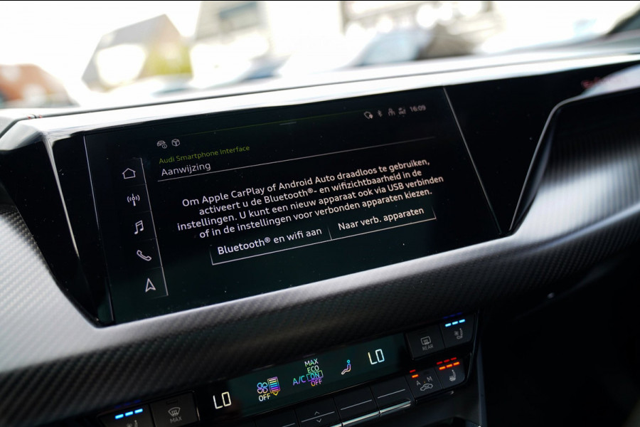 Audi e-tron GT RS 93 kWh | Carbon | B&O 3D | Massage | SOH 91% | HUD | BTW | ACC | 360cam | Stoelkoeling | DriveSelect | Sunroof |
