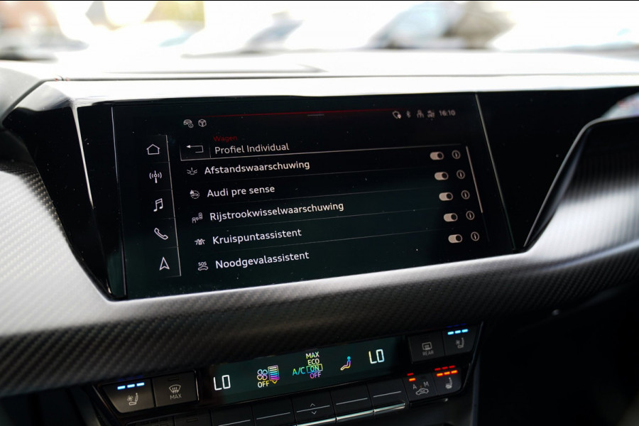 Audi e-tron GT RS 93 kWh | Carbon | B&O 3D | Massage | SOH 91% | HUD | BTW | ACC | 360cam | Stoelkoeling | DriveSelect | Sunroof |