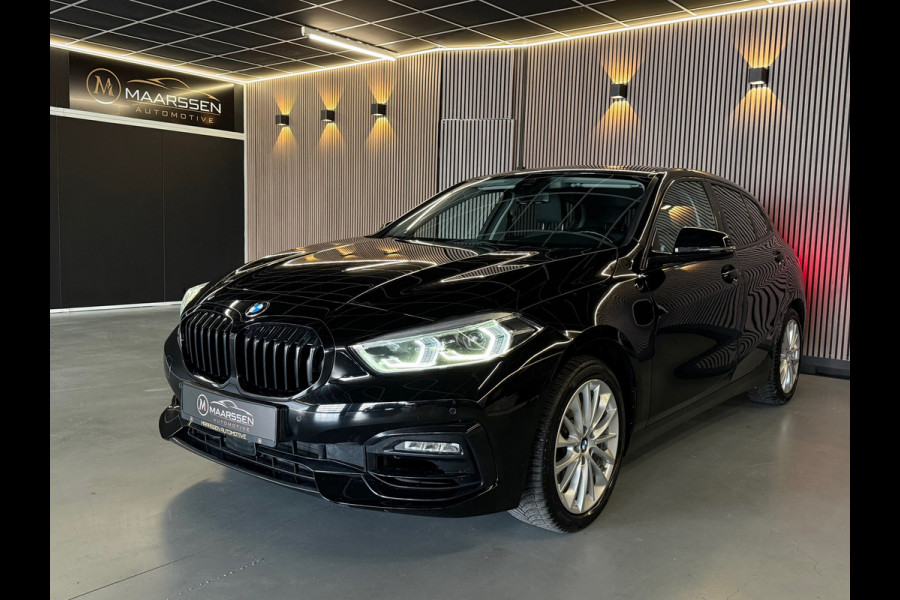BMW 1-serie 118i Executive Edition |Digtale Dash|Automaat|Apple Carplay|Keyless|Camera