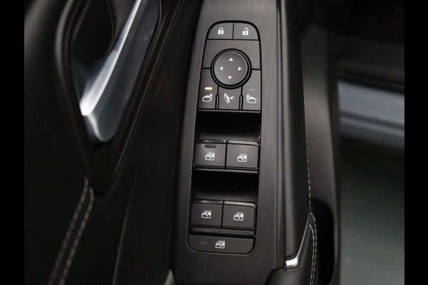 Nissan QASHQAI 140pk MHEV N-Style Apple Carplay/Android Auto | Climate