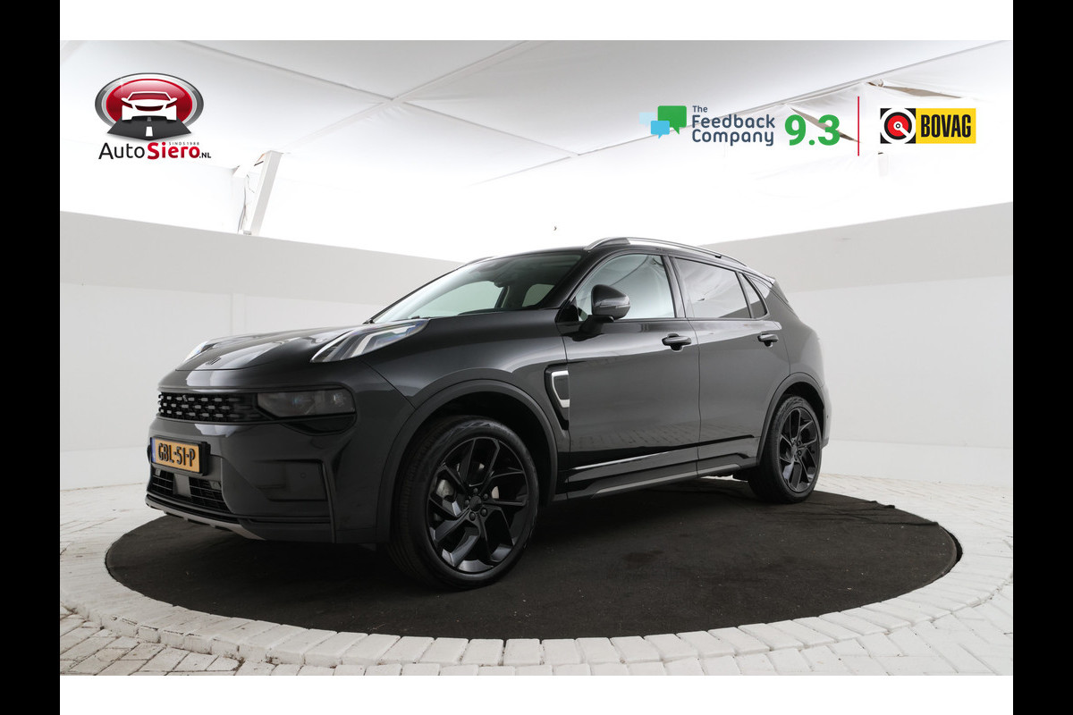 Lynk & Co 01 1.5 Full black, Panorama, Applecarplay