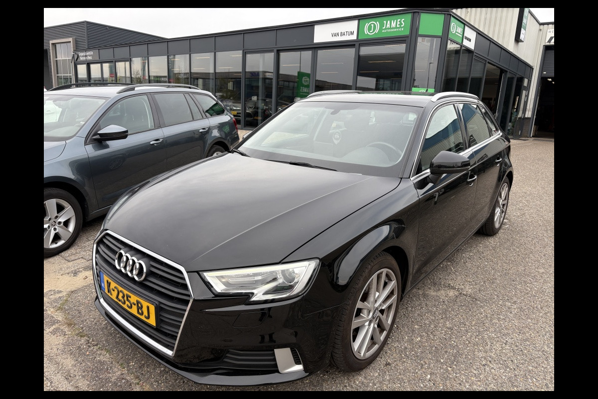 Audi A3 Sportback 30 TFSI Pro Line