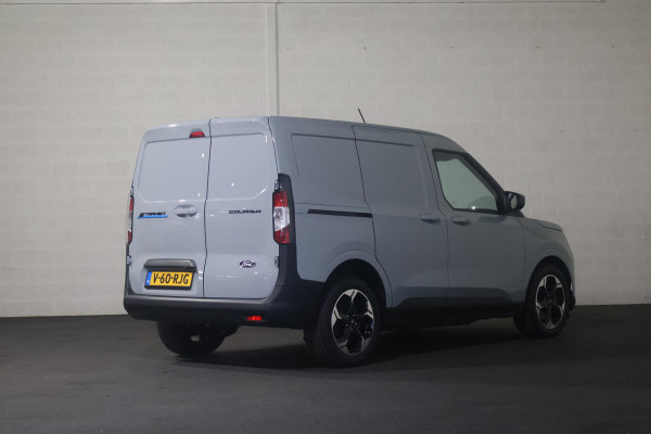 Ford E-Transit Courier Limited 44 kWh Navigatie Airco