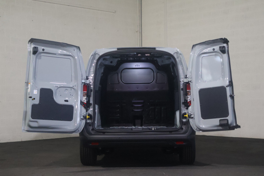 Ford E-Transit Courier Limited 44 kWh Navigatie Airco