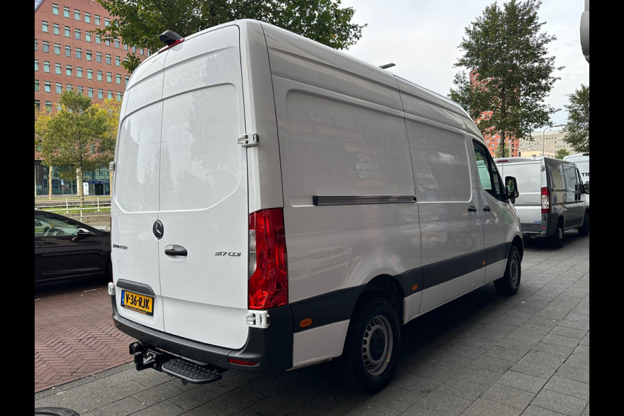Mercedes-Benz Sprinter 317 1.9 CDI L2H2 Automaat Navi Camera Carplay