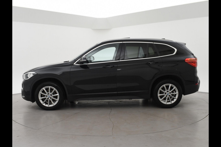 BMW X1 SDRIVE 18D AUT. + PANORAMA | HARMAN/KARDON | LEDER | STOELVERWARMING