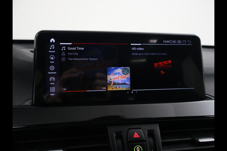 BMW X1 SDRIVE 18D AUT. + PANORAMA | HARMAN/KARDON | LEDER | STOELVERWARMING