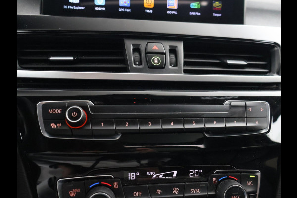 BMW X1 SDRIVE 18D AUT. + PANORAMA | HARMAN/KARDON | LEDER | STOELVERWARMING