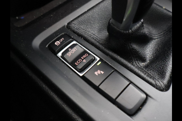 BMW X1 SDRIVE 18D AUT. + PANORAMA | HARMAN/KARDON | LEDER | STOELVERWARMING