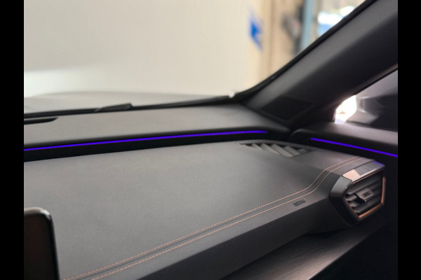 CUPRA Formentor 1.5 TSI Business Exclusive Paint | Pano | Winterpakket | Cruise adaptief | 19 Inch | Matrix Led | Virtual |
