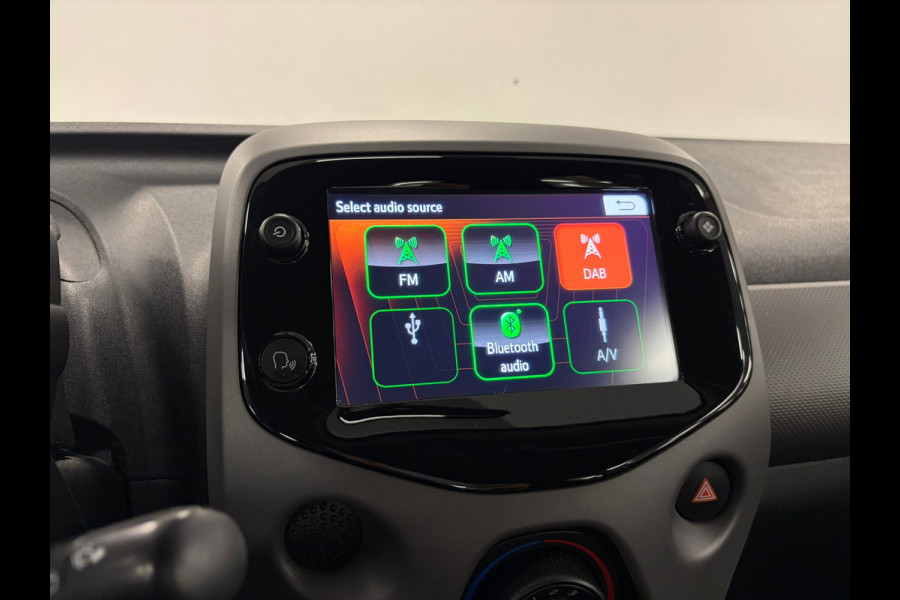 Peugeot 108 1.0 e-VTi Active*NAP*Camera*Carplay*Airco*Elektr.Ramen*