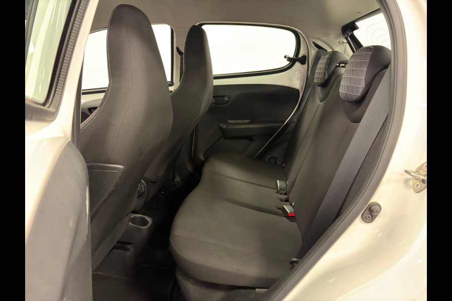 Peugeot 108 1.0 e-VTi Active*NAP*Camera*Carplay*Airco*Elektr.Ramen*