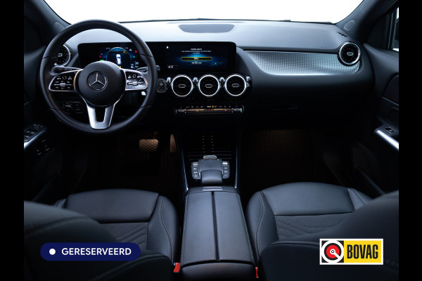 Mercedes-Benz GLA 250 e Business Progressive | Stoelverwarming | Camera | Cruise | Elektrische Achterklep | DAB Navigatie, PDC V+A, Inclusief Winterwielenset 18' Apple Carplay/Android Auto