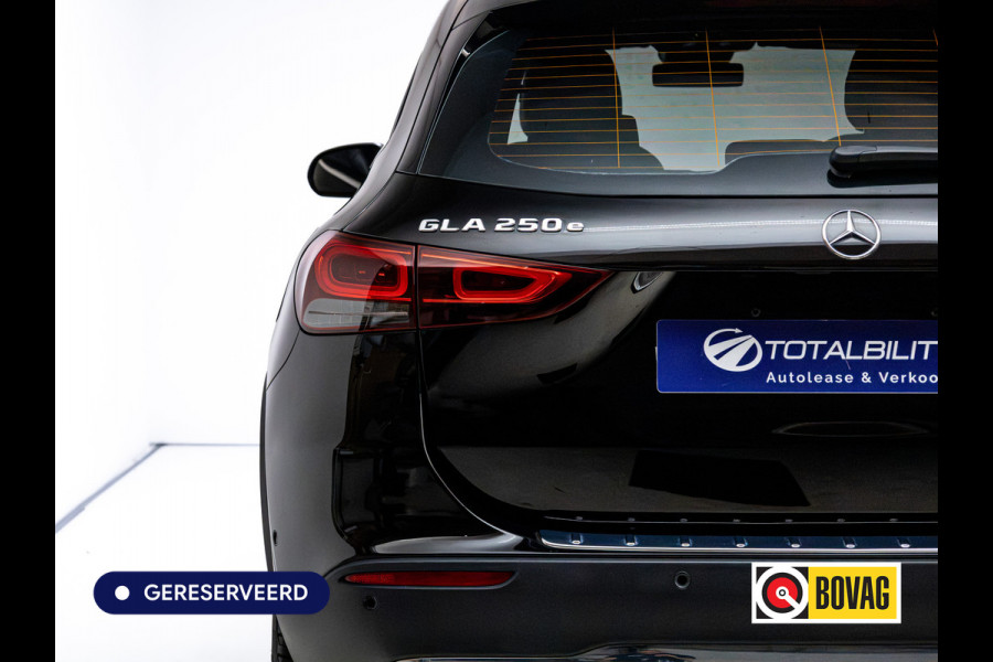 Mercedes-Benz GLA 250 e Business Progressive | Stoelverwarming | Camera | Cruise | Elektrische Achterklep | DAB Navigatie, PDC V+A, Inclusief Winterwielenset 18' Apple Carplay/Android Auto