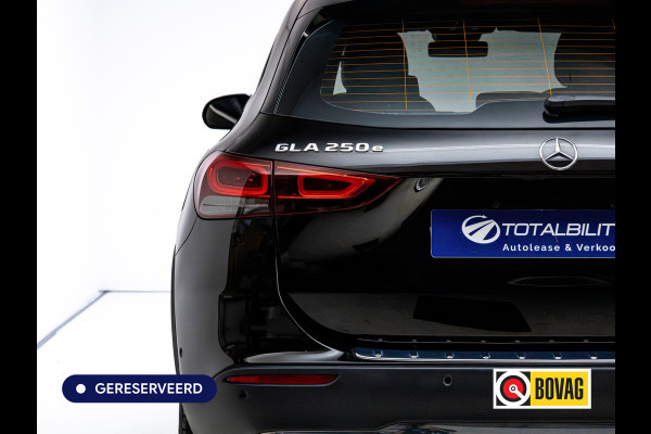 Mercedes-Benz GLA 250 e Business Progressive | Stoelverwarming | Camera | Cruise | Elektrische Achterklep | DAB Navigatie, PDC V+A, Inclusief Winterwielenset 18' Apple Carplay/Android Auto