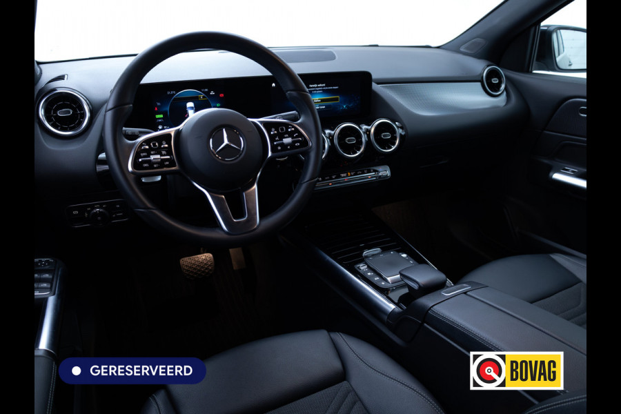 Mercedes-Benz GLA 250 e Business Progressive | Stoelverwarming | Camera | Cruise | Elektrische Achterklep | DAB Navigatie, PDC V+A, Inclusief Winterwielenset 18' Apple Carplay/Android Auto
